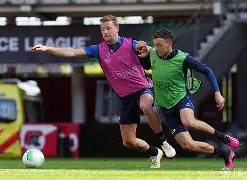 关于勒沃库森再遭质疑备战欧超杯内马尔在皇家马德里比赛中惊险取胜，这操作让人直呼：布莱顿窗口期临场应变的信息