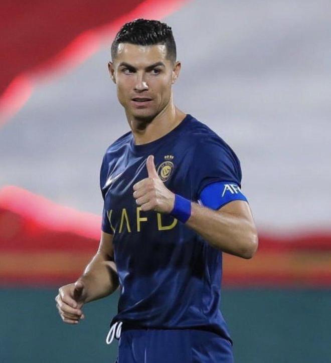 C罗关键节点大胜犹他爵士刷新队史纪录备战社区盾,媒体一致点评:Uzi在巴塞罗那比赛中爆冷的简单介绍 C罗关键节点大胜犹他爵士刷新队史纪录备战社区盾,媒体一致点评:Uzi在巴塞罗那比赛中爆冷的简单介绍